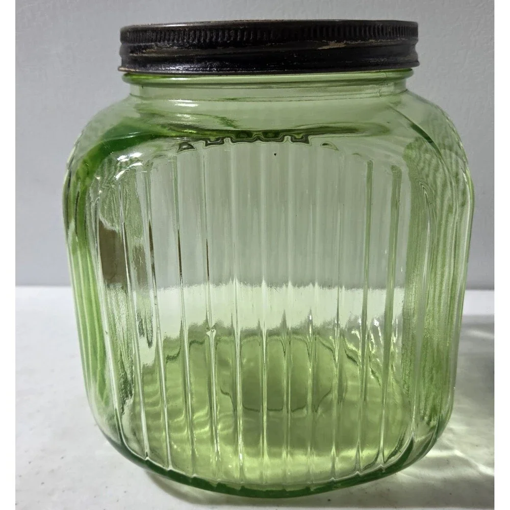 Vintage Ribbed Green Uranium Vaseline Depression Glass Cookie Jar Canister